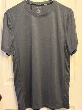 Layer 8 Men's Short Sleeve Crewneck Tee in Charcoal